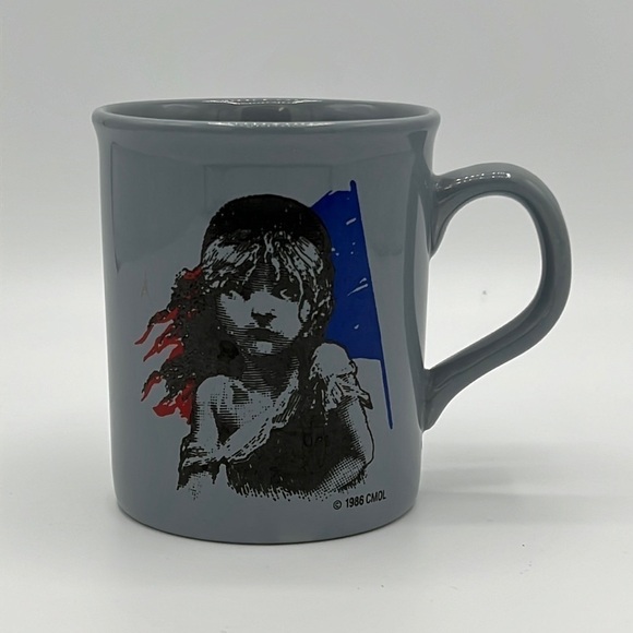 LES MISÉRABLES GRAY COFFEE MUG - Picture 1 of 5